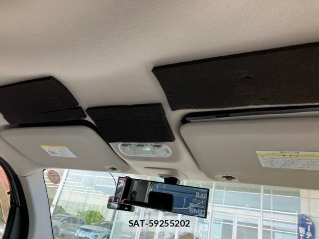 Nissan CUBE 2010-05 7058092-16