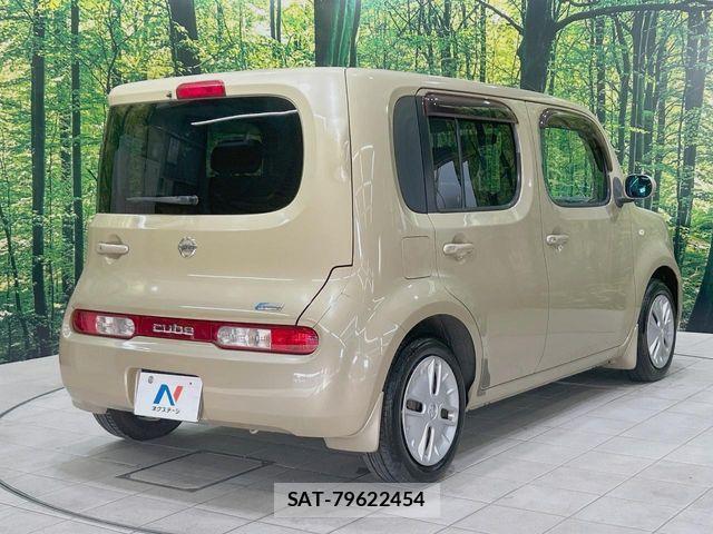Nissan CUBE 2009-06 7216774-16