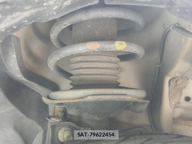 Nissan CUBE 2009-06 7216774-19