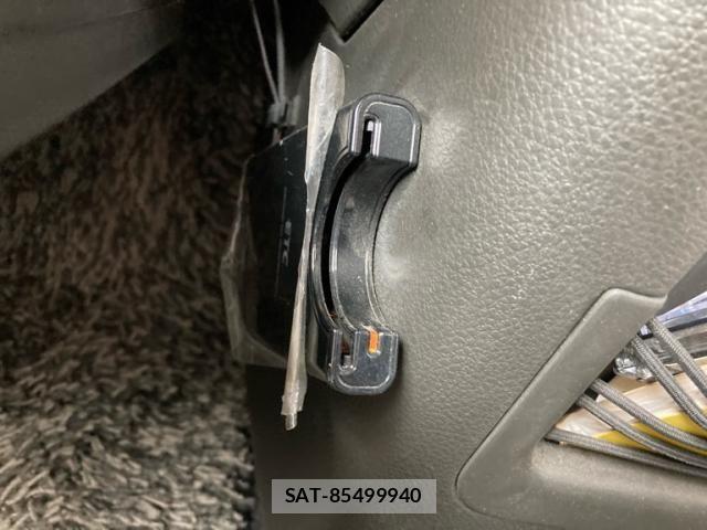 Nissan CUBE 2009-09 7216778-22