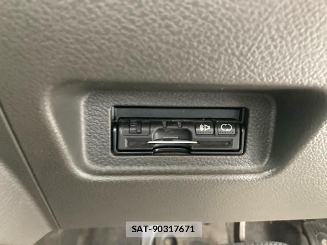 Nissan CUBE 2009-09 7216775-17