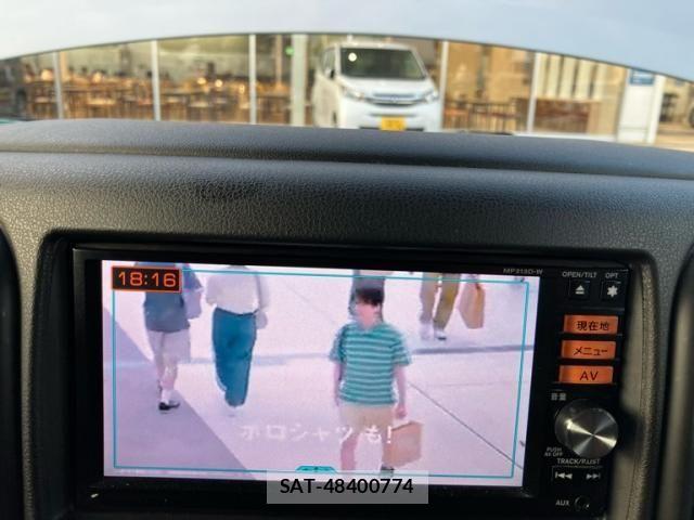 Nissan CUBE 2013-08 7216785-16