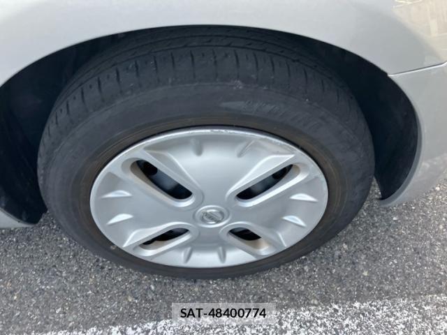 Nissan CUBE 2013-08 7216785-4