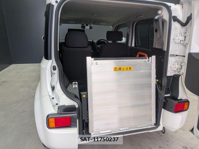 Nissan CUBE 2018-09 7216784-16