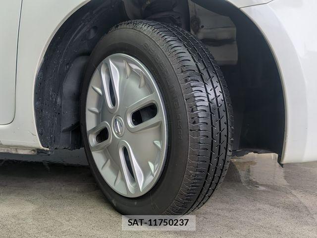 Nissan CUBE 2018-09 7216784-20