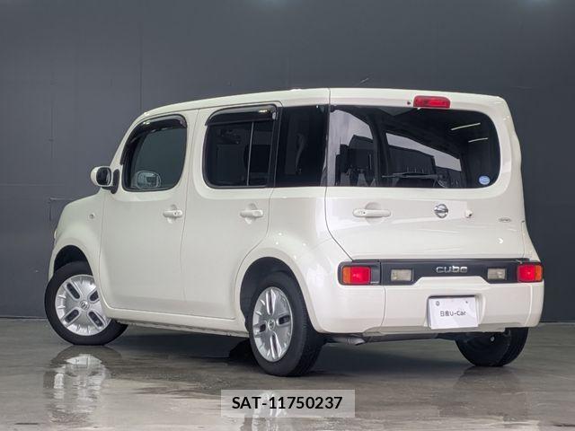 Nissan CUBE 2018-09 7216784-22