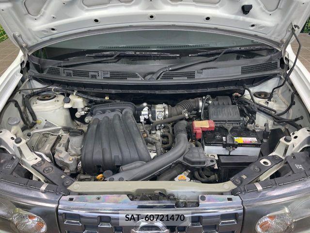 Nissan CUBE 2011-06 7216779-17