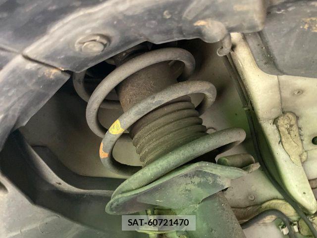 Nissan CUBE 2011-06 7216779-19