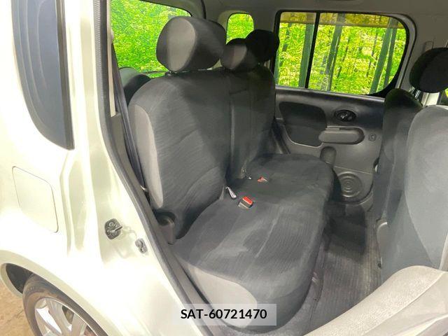 Nissan CUBE 2011-06 7216779-8