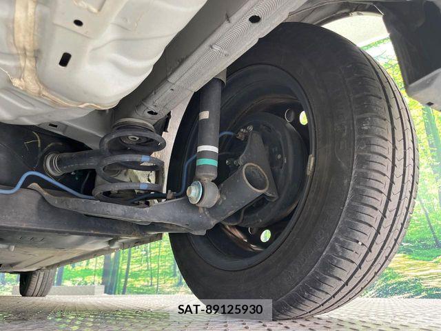 Nissan CUBE 2015-10 7216781-19
