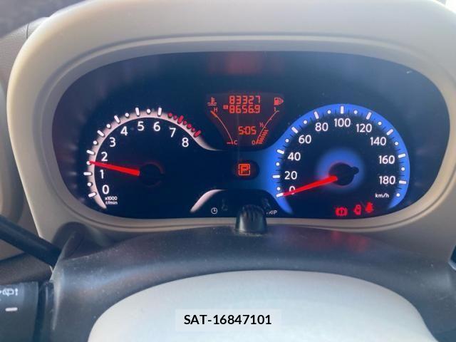 Nissan CUBE 2011-02 7250332-17