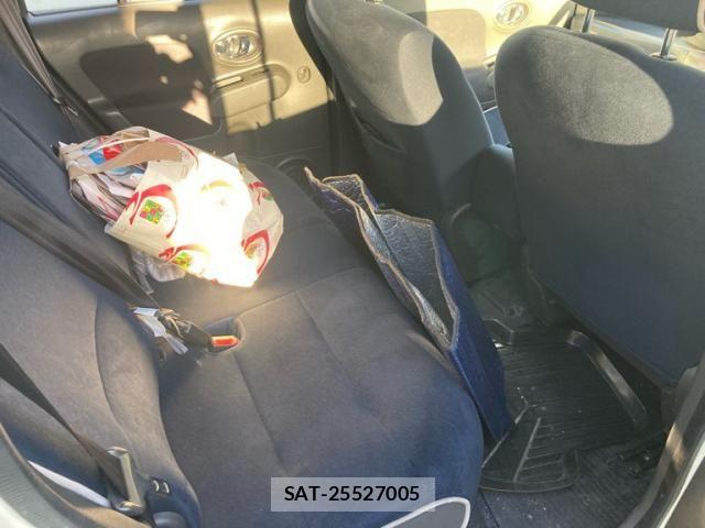 Nissan CUBE 2012-04 7250329-8
