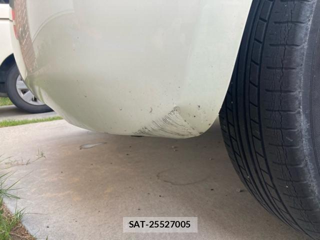 Nissan CUBE 2012-04 7250329-16