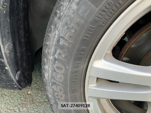 Nissan CUBE 2012-01 7250330-7