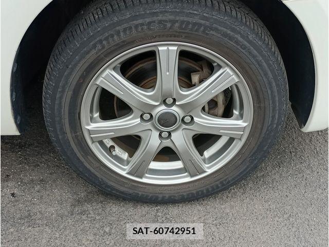 Nissan CUBE 2011-06 7250325-25