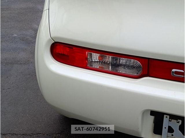 Nissan CUBE 2011-06 7250325-27