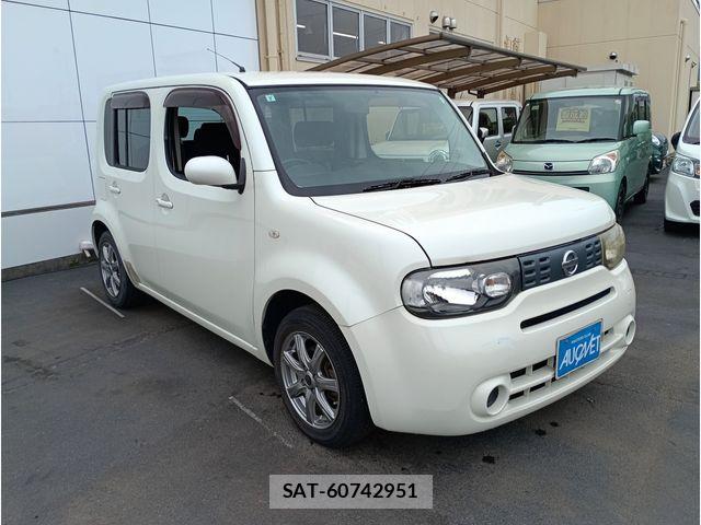 Nissan CUBE 2011-06 7250325-2