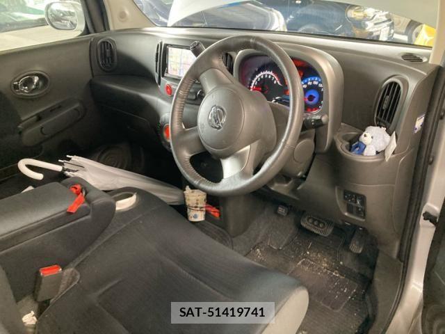 Nissan CUBE 2011-06 7326453-11