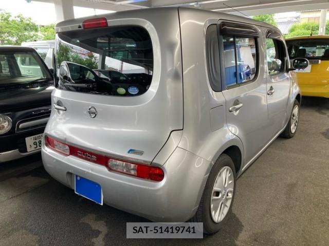 Nissan CUBE 2011-06 7326453-2