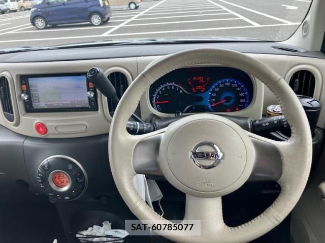 Nissan CUBE 2015-06 7326456-14