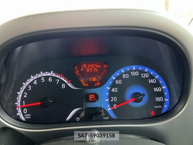 Nissan CUBE 2017-10 7326452-12