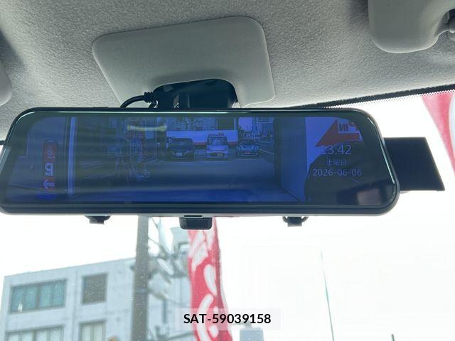 Nissan CUBE 2017-10 7326452-13