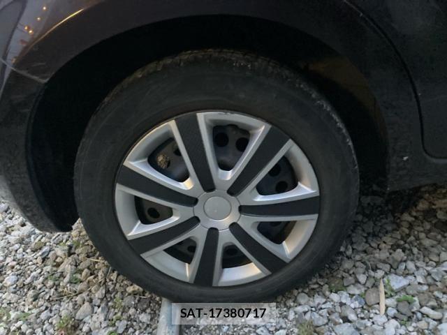 Nissan CUBE 2013-06 7357353-9