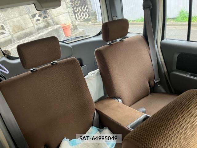Nissan CUBE 2003-01 7391755-12
