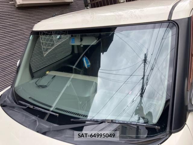 Nissan CUBE 2003-01 7391755-3