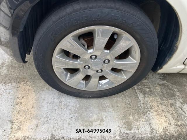 Nissan CUBE 2003-01 7391755-5