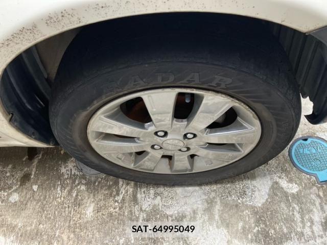 Nissan CUBE 2003-01 7391755-6