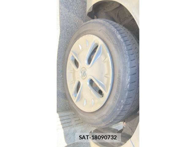 Nissan CUBE 2010-02 7391751-15