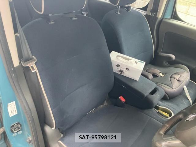 Nissan CUBE 2012-04 7391754-18