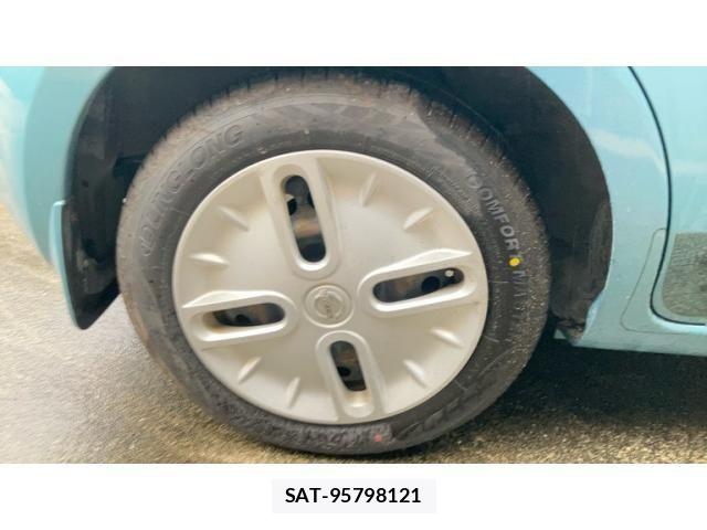 Nissan CUBE 2012-04 7391754-7