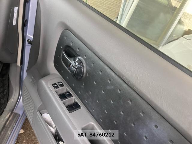 Nissan CUBE 2003-09 7391753-17