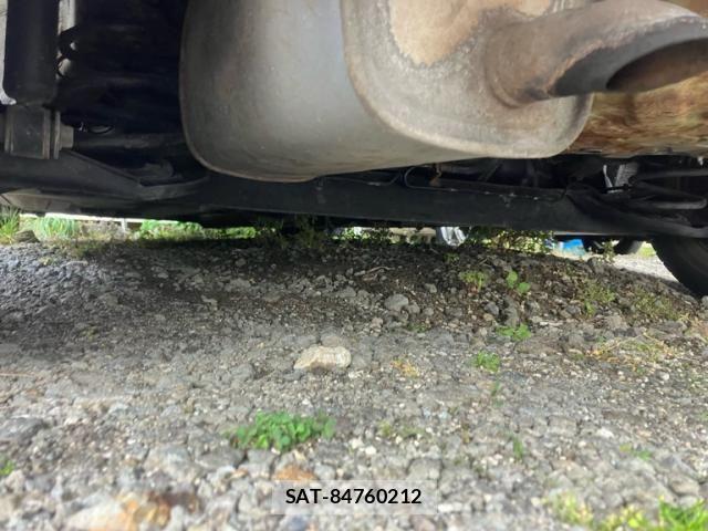 Nissan CUBE 2003-09 7391753-5