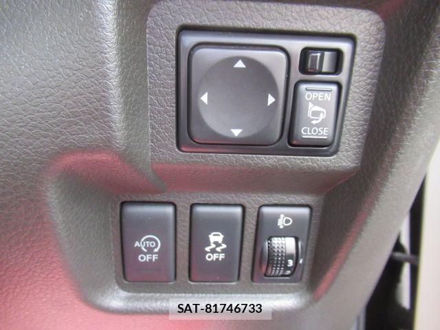 Nissan CUBE 2017-09 7453718-23