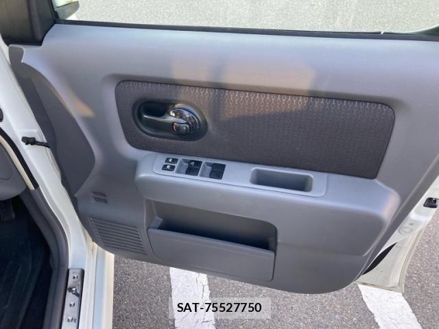 Nissan CUBE 2008-01 7453721-18