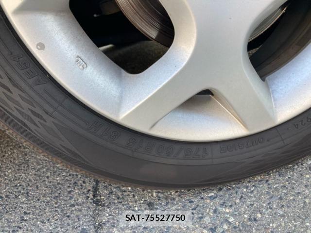 Nissan CUBE 2008-01 7453721-26