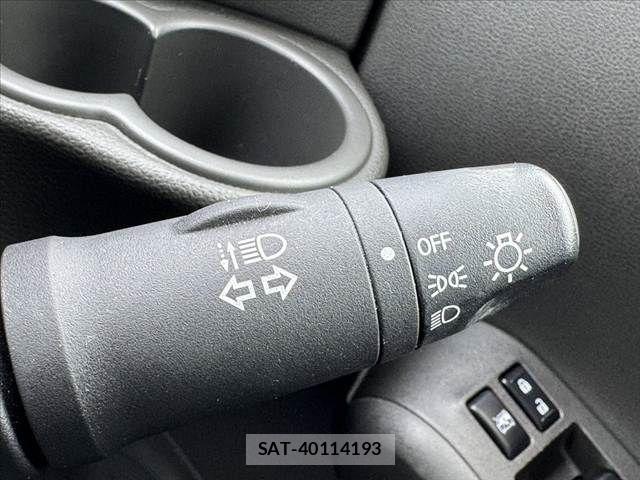 Nissan CUBE 2018-02 7500092-23