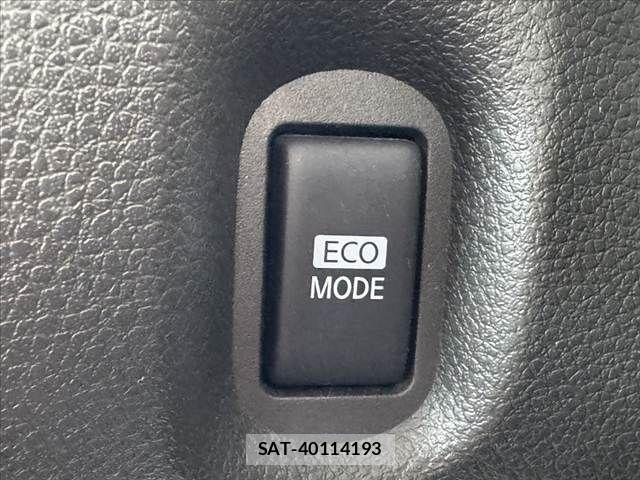 Nissan CUBE 2018-02 7500092-24