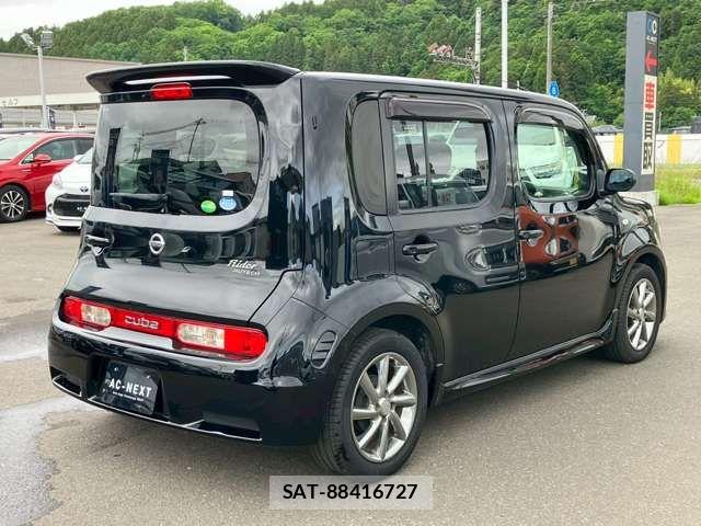 Nissan CUBE 2017-11 7500089-18