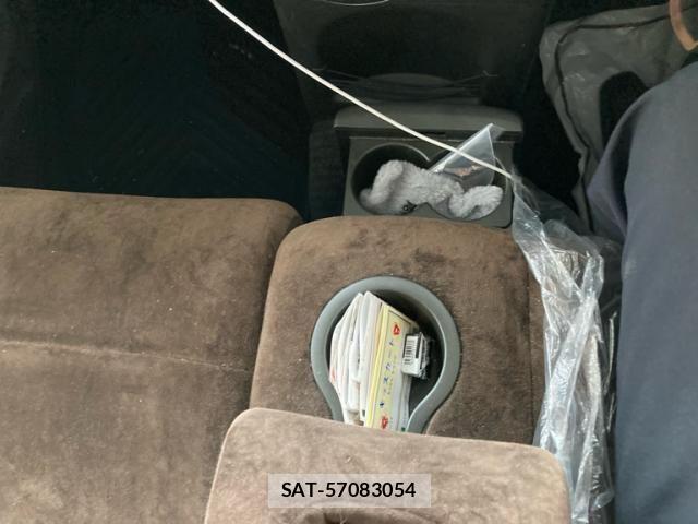 Nissan CUBE 2011-01 7500095-24