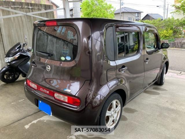 Nissan CUBE 2011-01 7500095-3