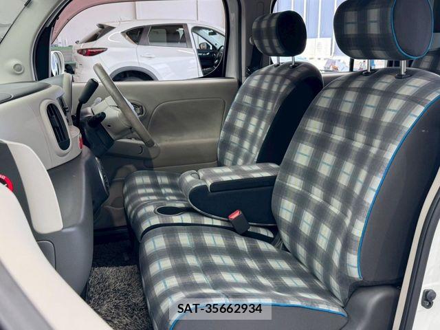 Nissan CUBE 2015-10 7561989-19