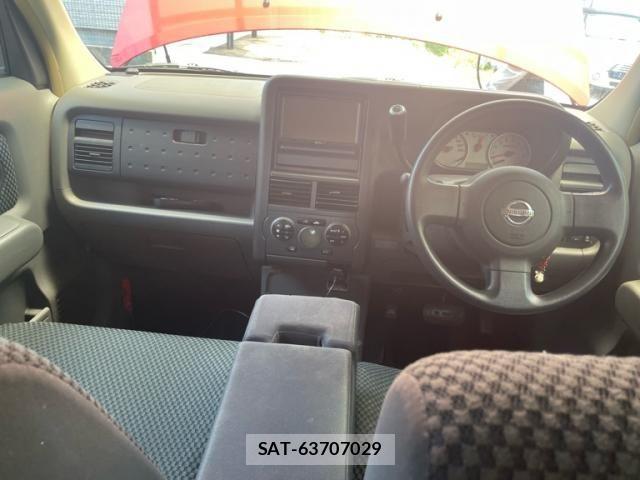 Nissan CUBE 2007-04 7561992-17