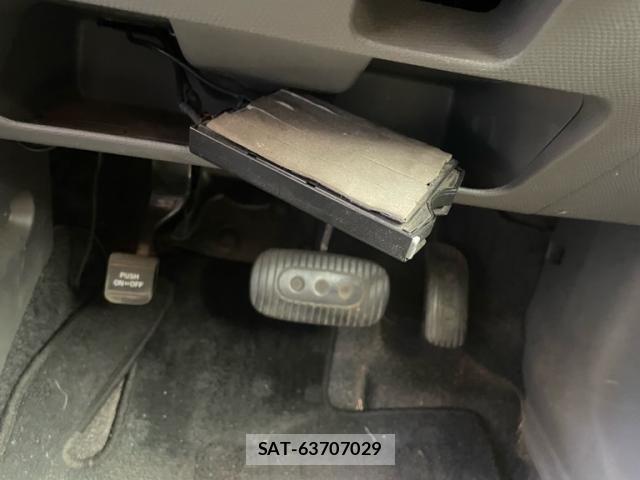 Nissan CUBE 2007-04 7561992-23