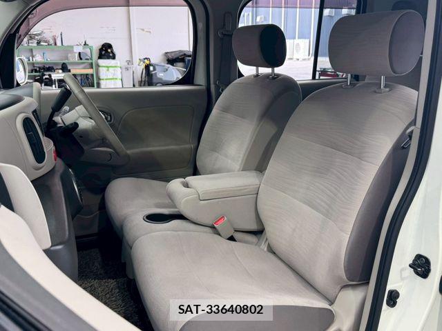 Nissan CUBE 2011-09 7561991-11