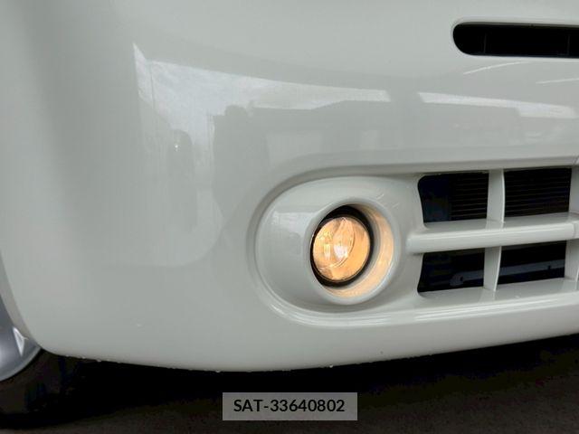 Nissan CUBE 2011-09 7561991-17