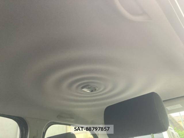 Nissan CUBE 2012-03 7615914-13